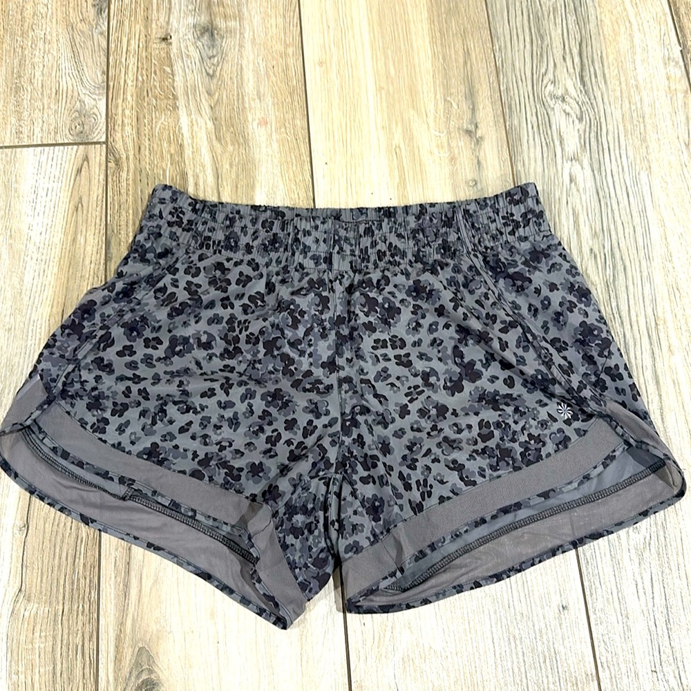 Gray/black leopard athletic shorts
